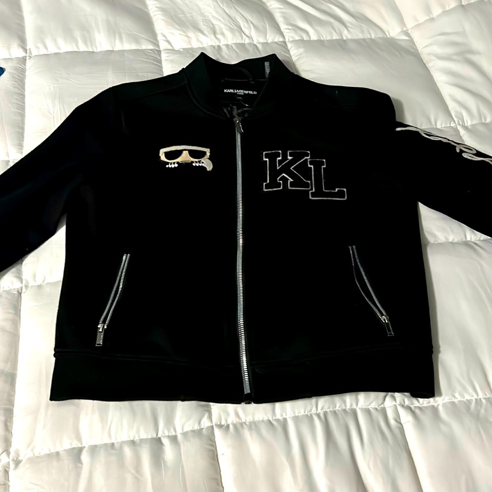 Karl lagerfeld Paris size large